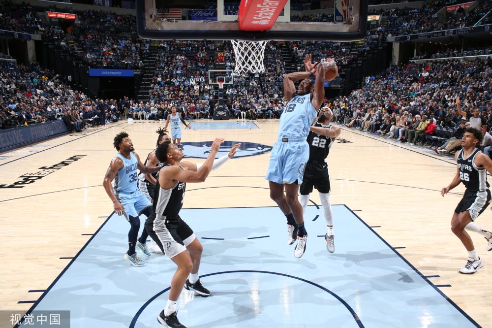 层意见相左 层意见相左