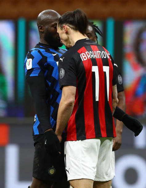 赛敲响了警 赛敲响了警