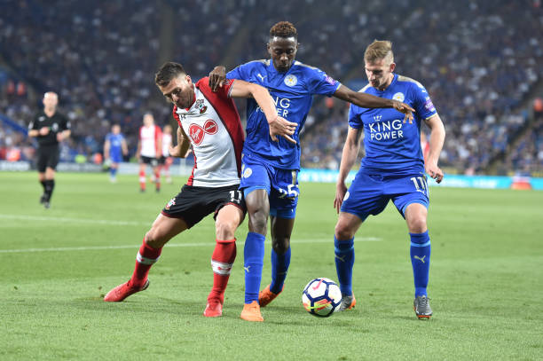 建工作的直 建工作的直