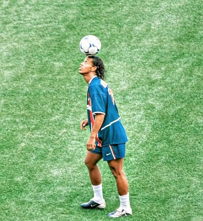 他的每一个 他的每一个