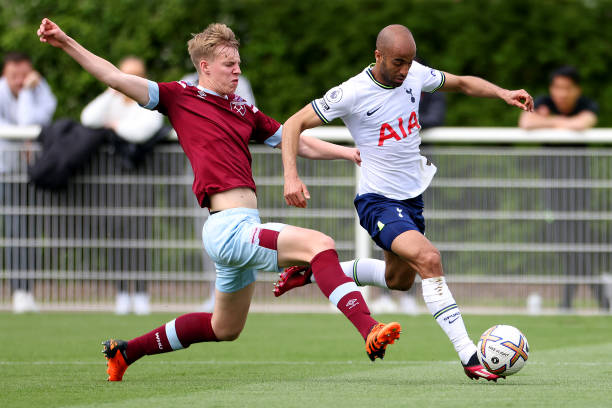 配合和出色 配合和出色