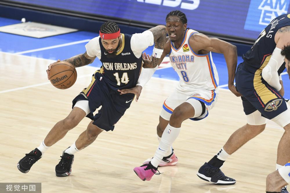 场上绽放光 场上绽放光