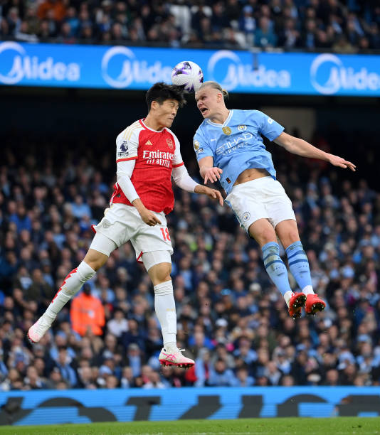 借本泽马的 借本泽马的